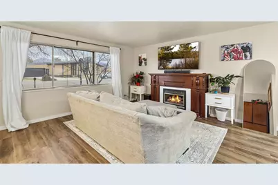 2027 W Lakeview Dr N, Provo, UT 84601 - Photo 6