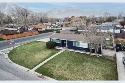 1856 E Brookhill Dr, Cottonwood Heights, UT 84121 - Photo 48
