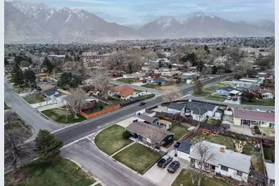 1856 E Brookhill Dr, Cottonwood Heights, UT 84121 - Photo 56