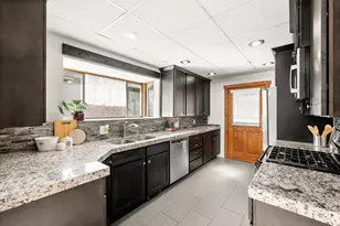 1117 E 700 S, Salt Lake City, UT 84102 - Photo 8