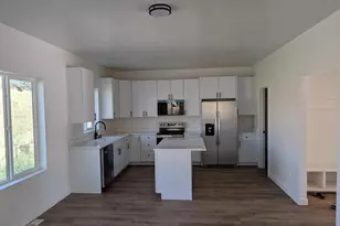 1551 S 3170 E, Spanish Fork, UT 84660 - Photo 44
