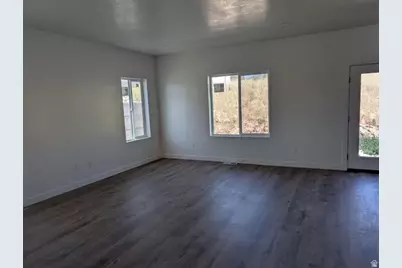 1551 S 3170 E, Spanish Fork, UT 84660 - Photo 8