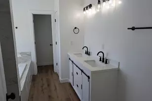 1551 S 3170 E, Spanish Fork, UT 84660 - Photo 32