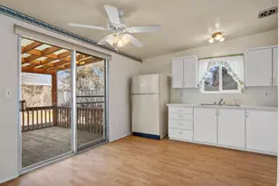 431 E 9150 S, Sandy, UT 84070 - Photo 8