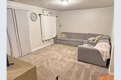 1449 N 2475 W, Clinton, UT 84015 - Photo 8