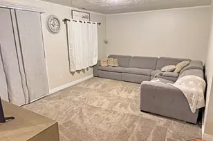 1449 N 2475 W, Clinton, UT 84015 - Photo 8