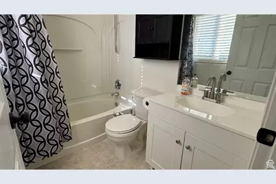 1449 N 2475 W, Clinton, UT 84015 - Photo 10