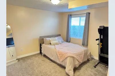 1449 N 2475 W, Clinton, UT 84015 - Photo 14