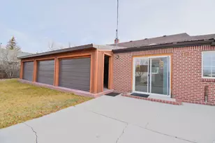 140 S 100 E, Mount Pleasant, UT 84647 - Photo 4