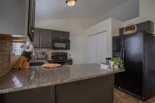 6211 W Pepper Pond Ln, West Valley, UT 84128 - Photo 6