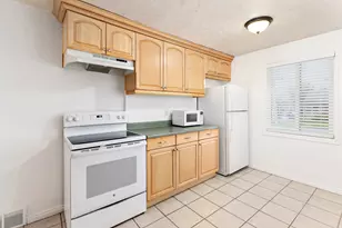 1476 E 3010 S, Millcreek, UT 84106 - Photo 8