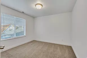 719 S 350 E, Ogden, UT 84401 - Photo 12