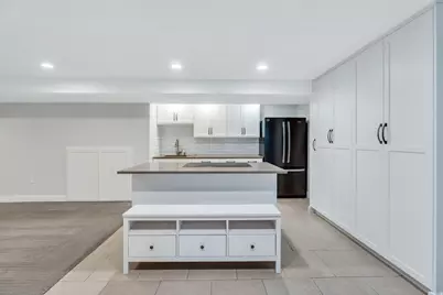 9903 N Lippizan Way E, Eagle Mountain, UT 84005 - Photo 32