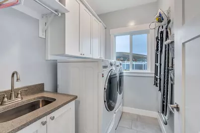 9903 N Lippizan Way E, Eagle Mountain, UT 84005 - Photo 30