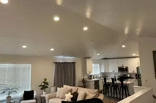 2316 E Marigold Dr, Eagle Mountain, UT 84005 - Photo 10