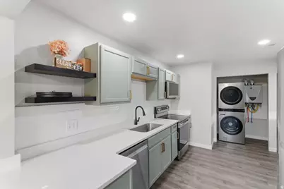 5231 S 4620 W, Salt Lake City, UT 84118 - Photo 14