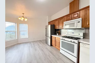 332 W 2100 S, Vernal, UT 84078 - Photo 2