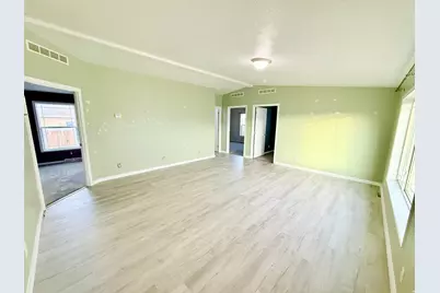 332 W 2100 S, Vernal, UT 84078 - Photo 6