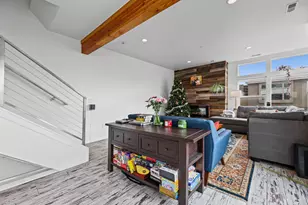 1010 W Rooftop Dr, Midvale, UT 84047 - Photo 8