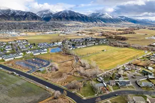 1320 Country Manor Dr, Logan, UT 84321 - Photo 32