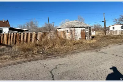 220 W Main St, Myton, UT 84052 - Photo 20