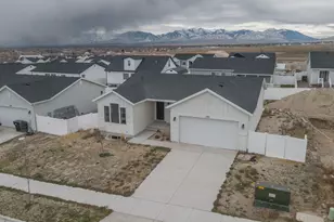 1163 W Rocky Way N, Grantsville, UT 84029 - Photo 2