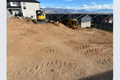 1057 W Seasons Ct, Lehi, UT 84043 - Photo 4