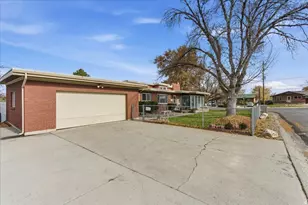 8416 W 3370 S, Magna, UT 84044 - Photo 2