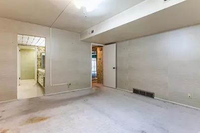 337 Peach Ln, Bountiful, UT 84010 - Photo 12