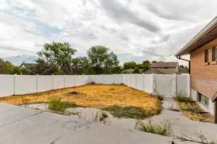 6773 S 1300 W, West Jordan, UT 84084 - Photo 24