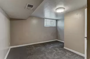 6773 S 1300 W, West Jordan, UT 84084 - Photo 20