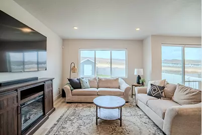 2517 N Velvet Moon Dr, Saratoga Springs, UT 84045 - Photo 12