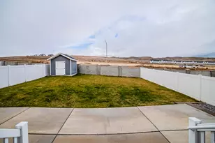 2517 N Velvet Moon Dr, Saratoga Springs, UT 84045 - Photo 32