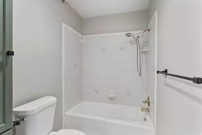 889 S Clover Cir, Ogden, UT 84404 - Photo 18