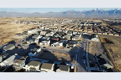 6977 W Farnsworth Peak Dr S #311, West Jordan, UT 84081 - Photo 30