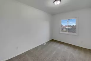 5773 S 3850 W, Roy, UT 84067 - Photo 10