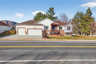 209 Main St, Henefer, UT 84033 - Photo 1