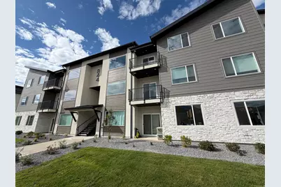 844 S 200 E #4-201, Spanish Fork, UT 84660 - Photo 1