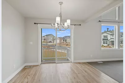 1156 W Zenith Cir, Saratoga Springs, UT 84045 - Photo 10