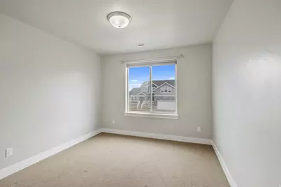 1156 W Zenith Cir, Saratoga Springs, UT 84045 - Photo 26