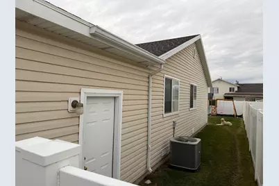 4088 W 5050 S, Roy, UT 84067 - Photo 12