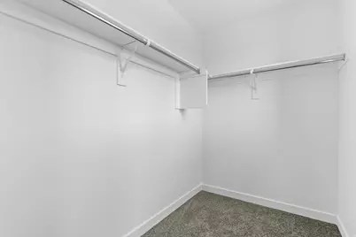 233 E Levengrove Dr #179, Lehi, UT 84048 - Photo 2