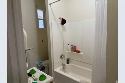 246 N 200 E, Provo, UT 84606 - Photo 18