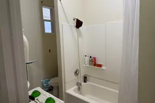 246 N 200 E, Provo, UT 84606 - Photo 18