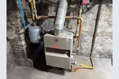 246 N 200 E, Provo, UT 84606 - Photo 38