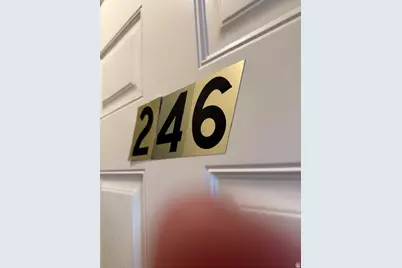 246 N 200 E, Provo, UT 84606 - Photo 30