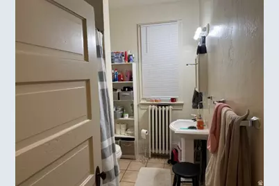 246 N 200 E, Provo, UT 84606 - Photo 14