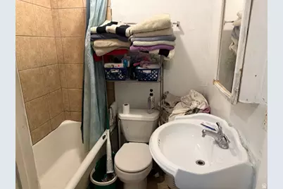 246 N 200 E, Provo, UT 84606 - Photo 26