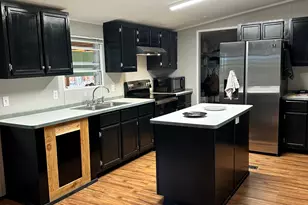 425 N Esquire Parkway, Castle Dale, UT 84513 - Photo 8