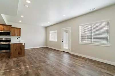 1161 W 325 N, Clearfield, UT 84015 - Photo 6